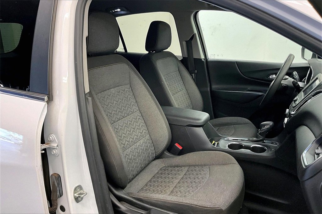 Used 2022 Chevrolet Equinox LT image 6