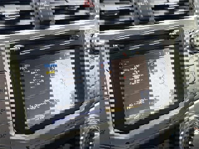 Used 2019 Toyota 4Runner SR5 w/ Four Season Floor Mat Package image 32