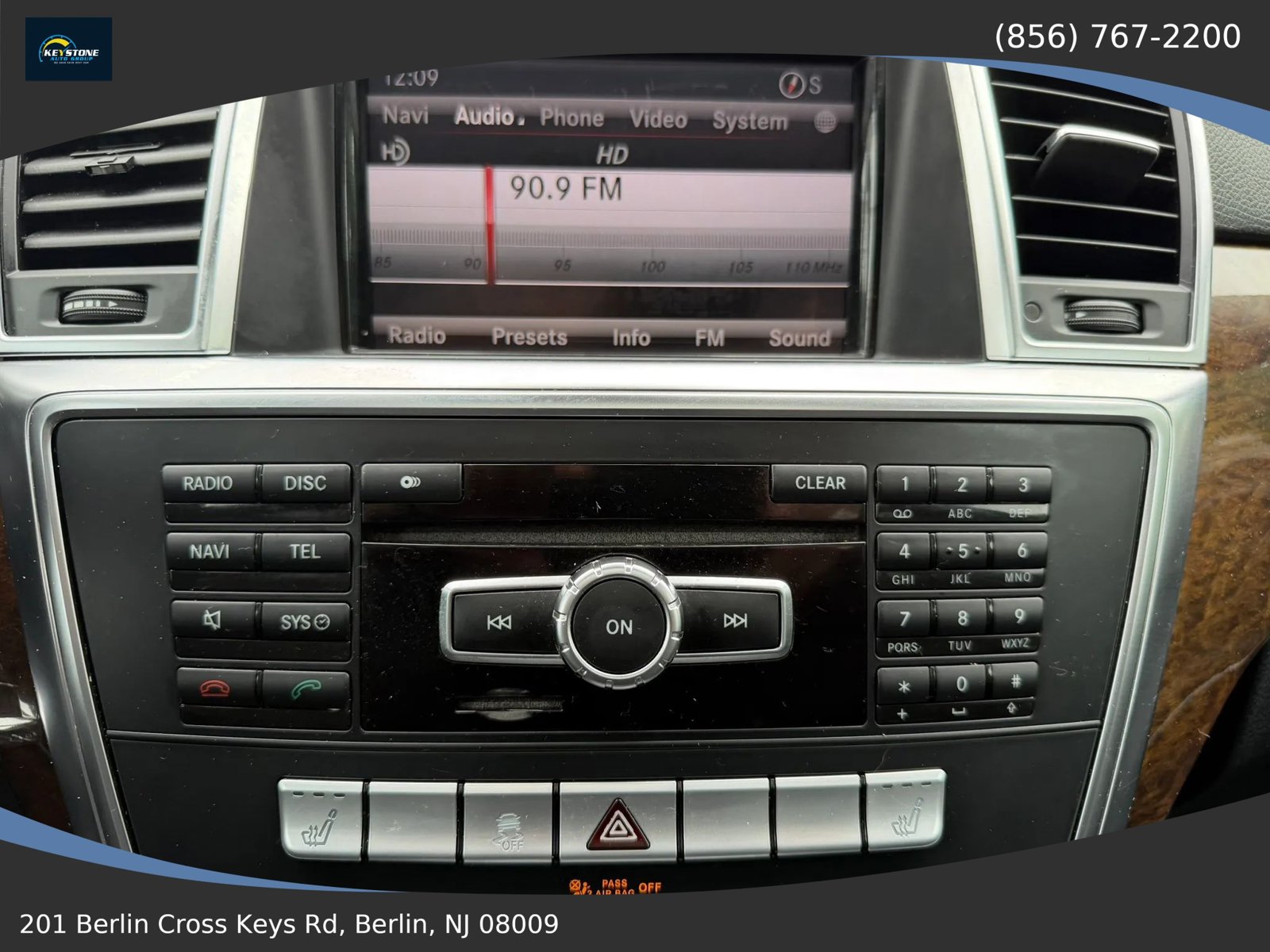 Used 2013 Mercedes-Benz GL 450 4MATIC image 30