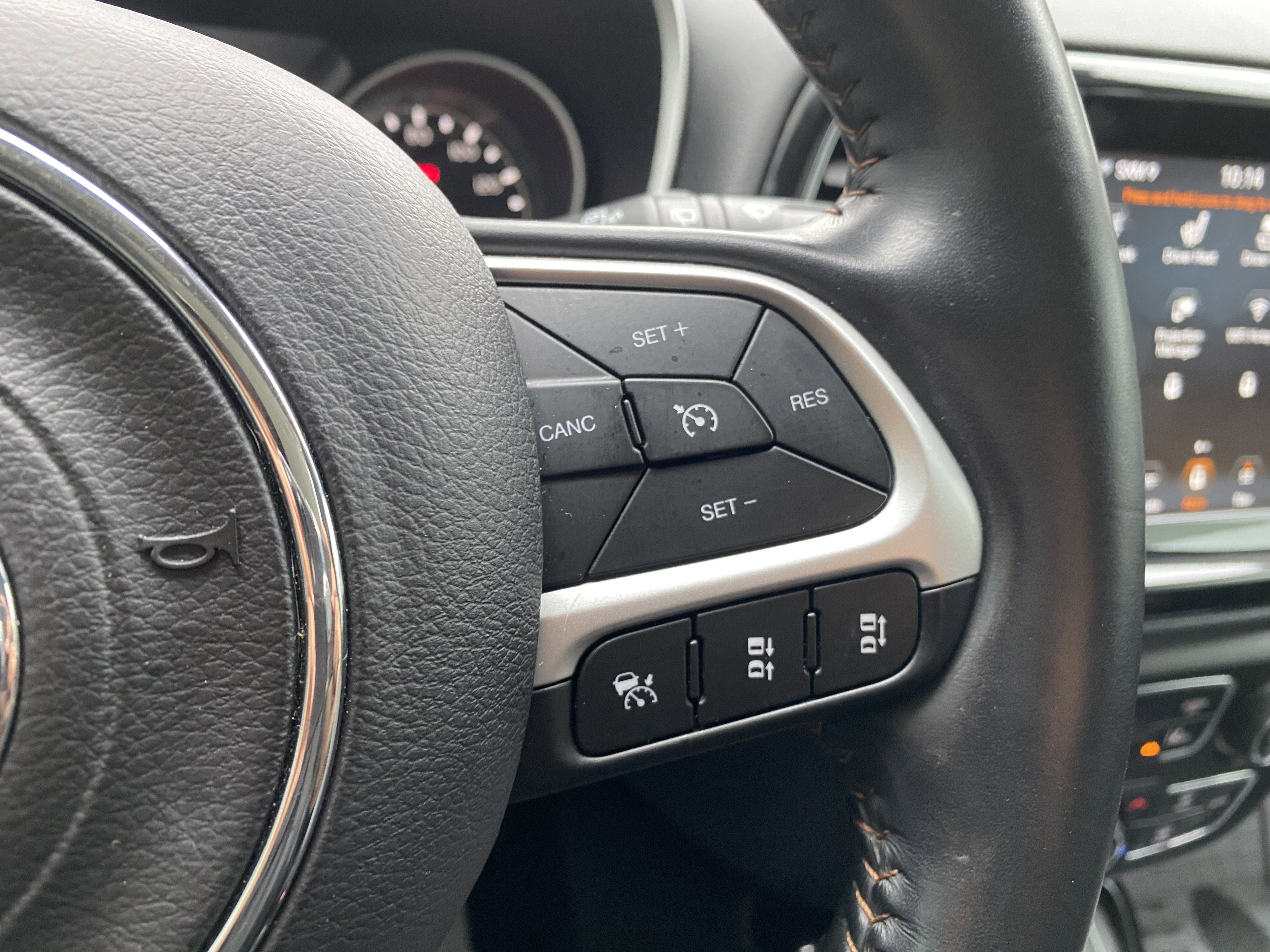 Used 2021 Jeep Compass Limited w/ Sun and Sound Group image 20