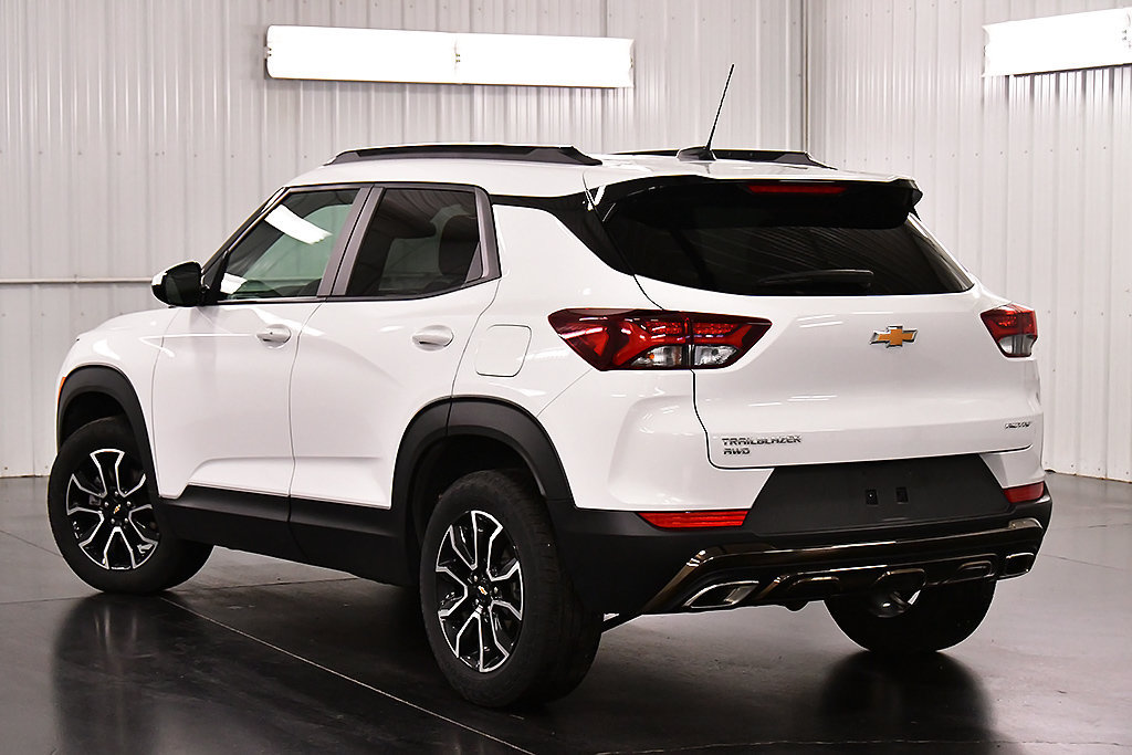 Used 2023 Chevrolet TrailBlazer ACTIV AWD/4WD image 5