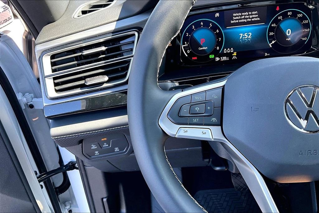 New 2026 Volkswagen Atlas Cross Sport SE FWD image 24