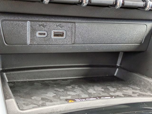 Used 2025 Chevrolet Colorado LT w/ LT Convenience Package image 25