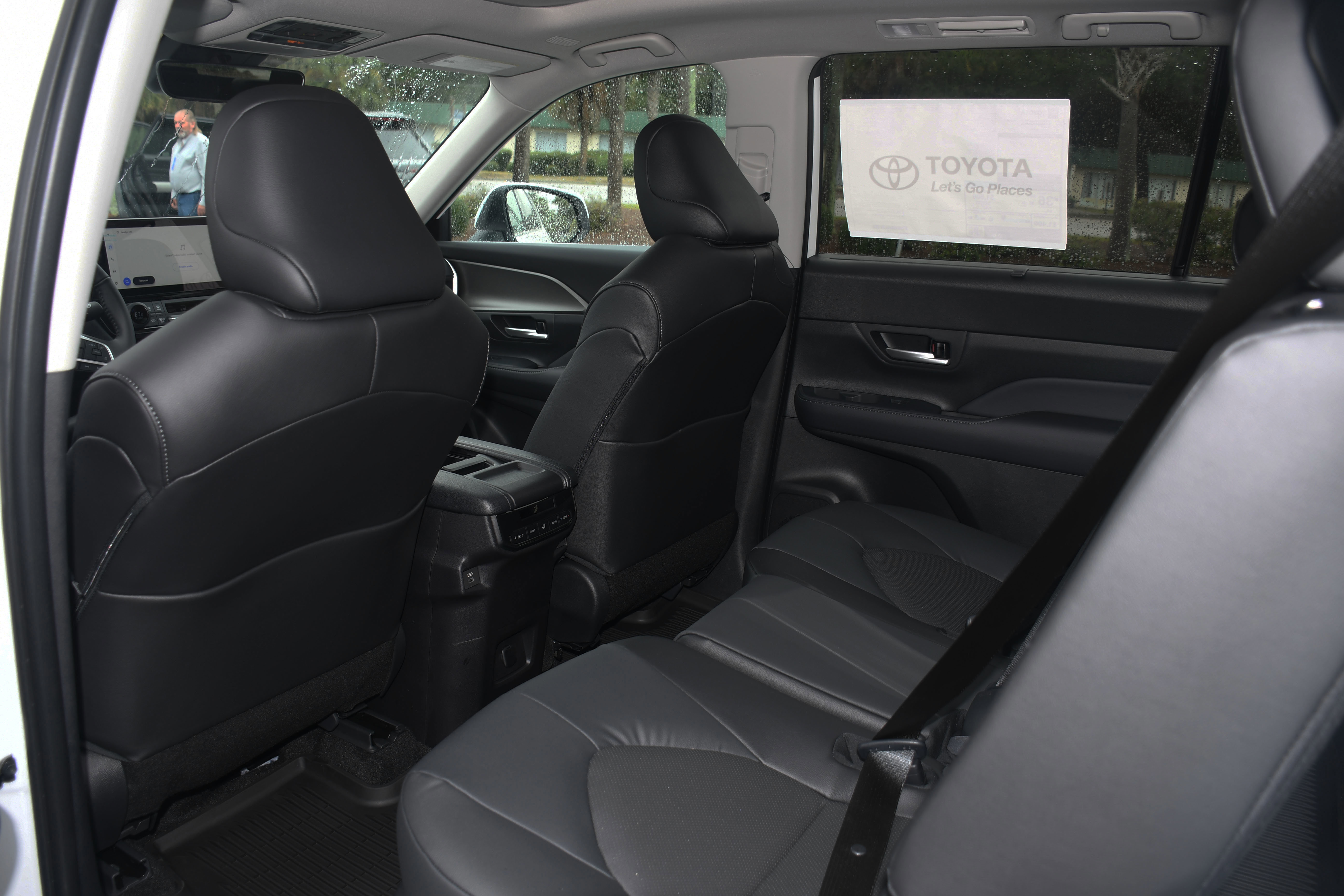 New 2026 Toyota Grand Highlander XLE image 8