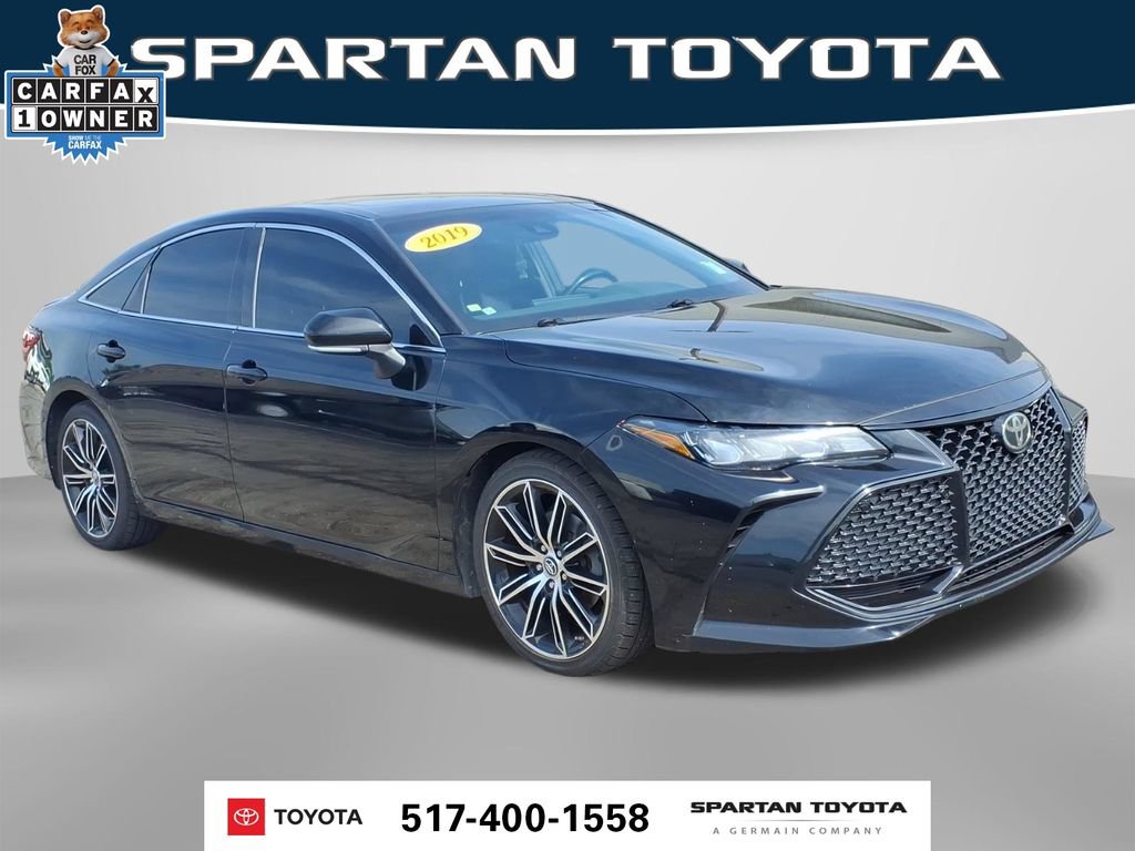 Used 2019 Toyota Avalon XSE w/ Carpet Mat Package FWD image 4