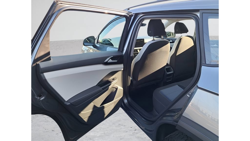 New 2025 Volkswagen Taos S AWD/4WD image 13