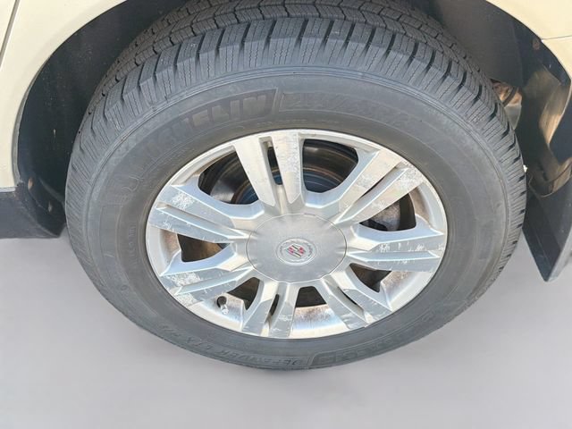 Used 2014 Cadillac SRX Luxury w/ Driver Awareness Package FWD image 26