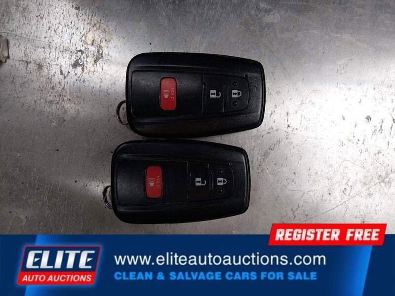 Used 2016 Toyota Prius Two FWD image 22
