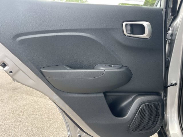 New 2026 Hyundai Venue SEL FWD image 19