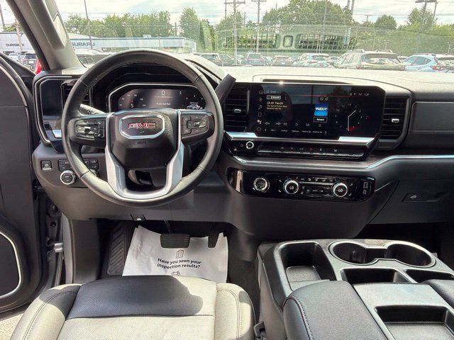 Used 2024 GMC Sierra 1500 SLT AWD/4WD image 16