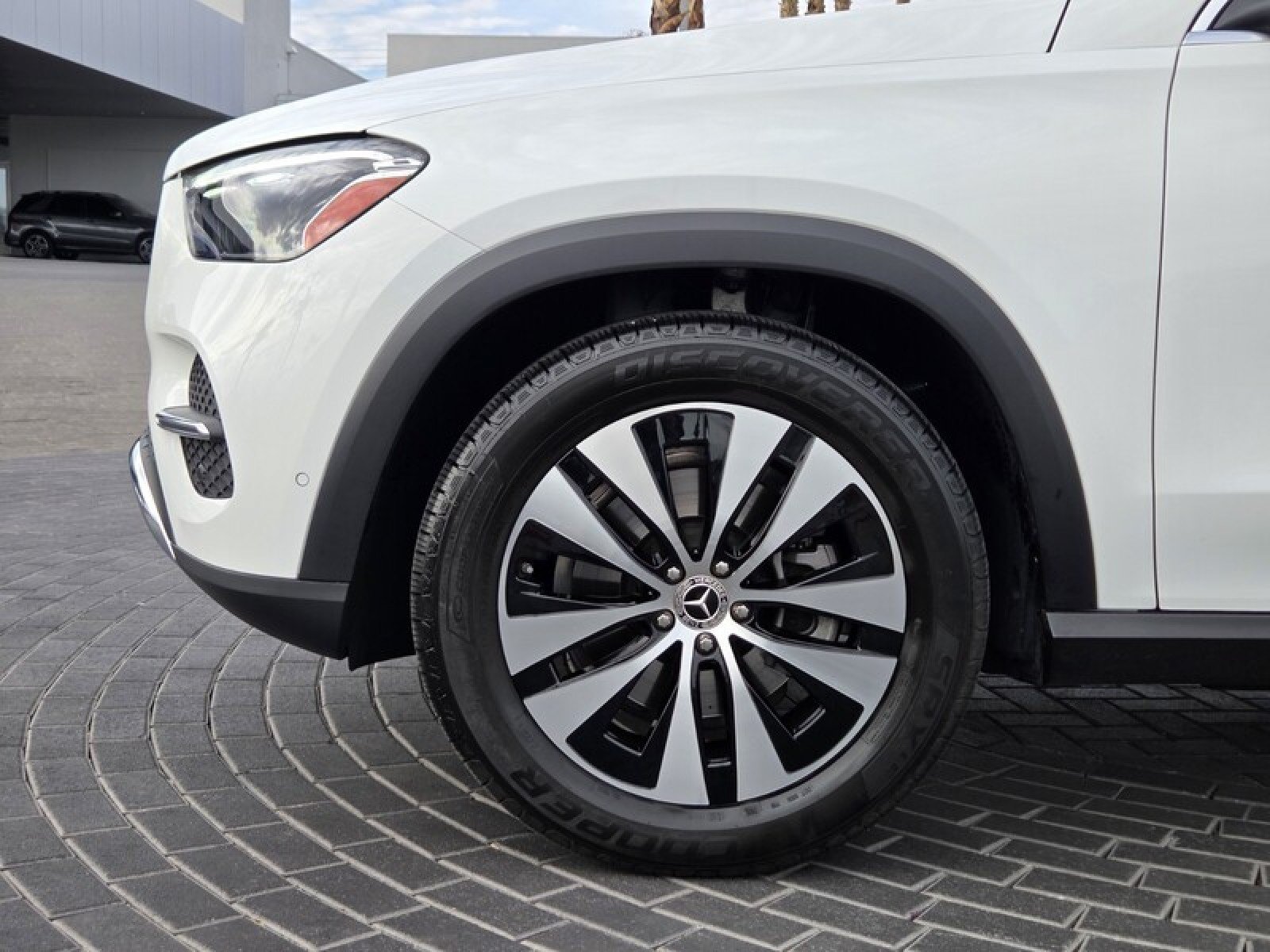 Certified 2026 Mercedes-Benz GLE 350 4MATIC image 12