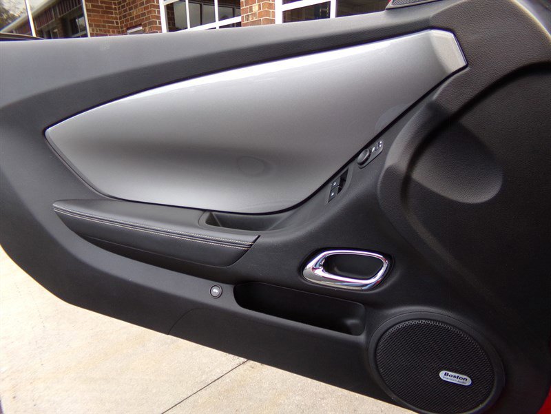 Used 2010 Chevrolet Camaro SS w/ RS Package image 56