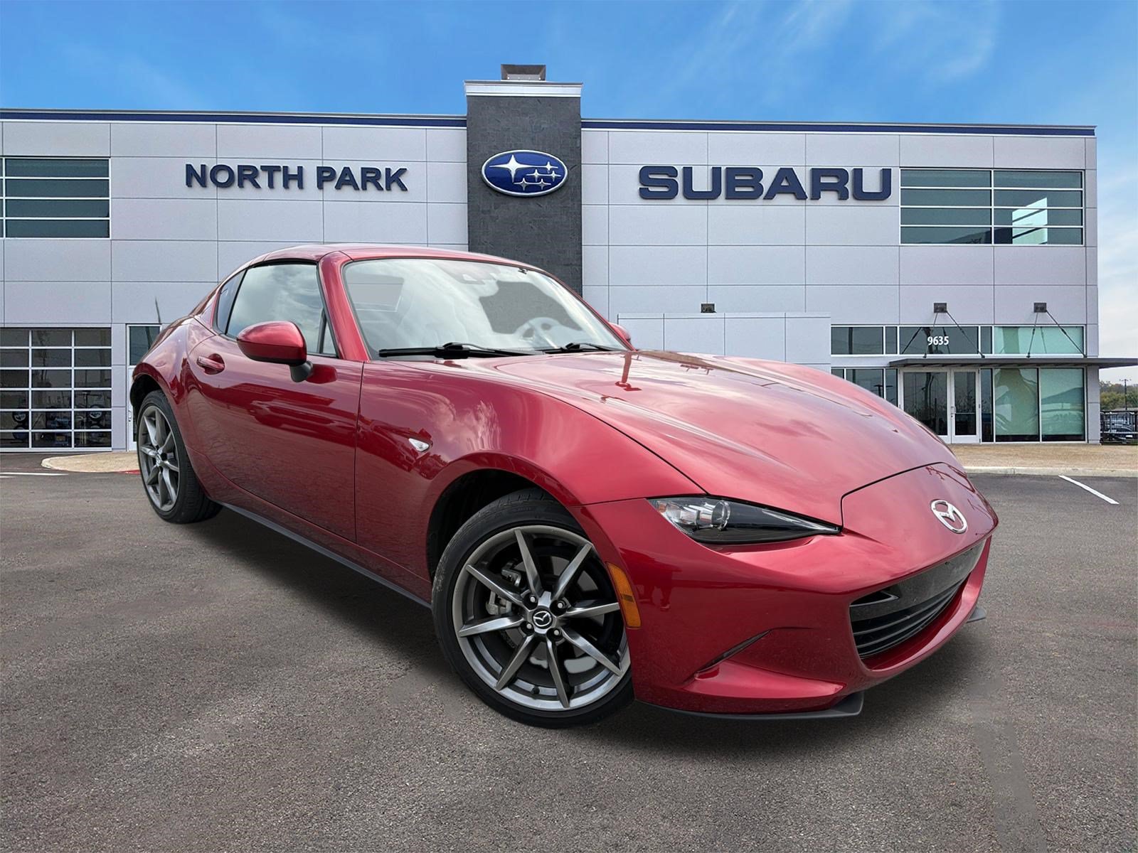 Used 2021 MAZDA MX-5 Miata RF Grand Touring RWD video 1