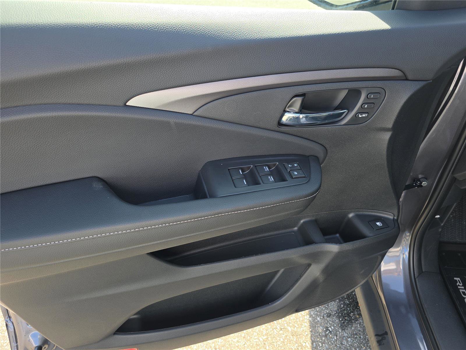 New 2026 Honda Ridgeline RTL image 15