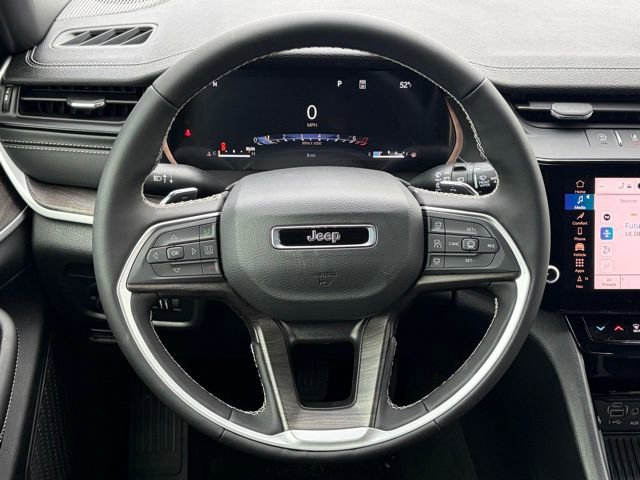 New 2026 Jeep Grand Cherokee Altitude AWD/4WD image 37