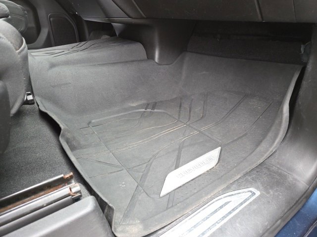 Used 2020 Chevrolet Silverado 2500 LT w/ Convenience Package image 16