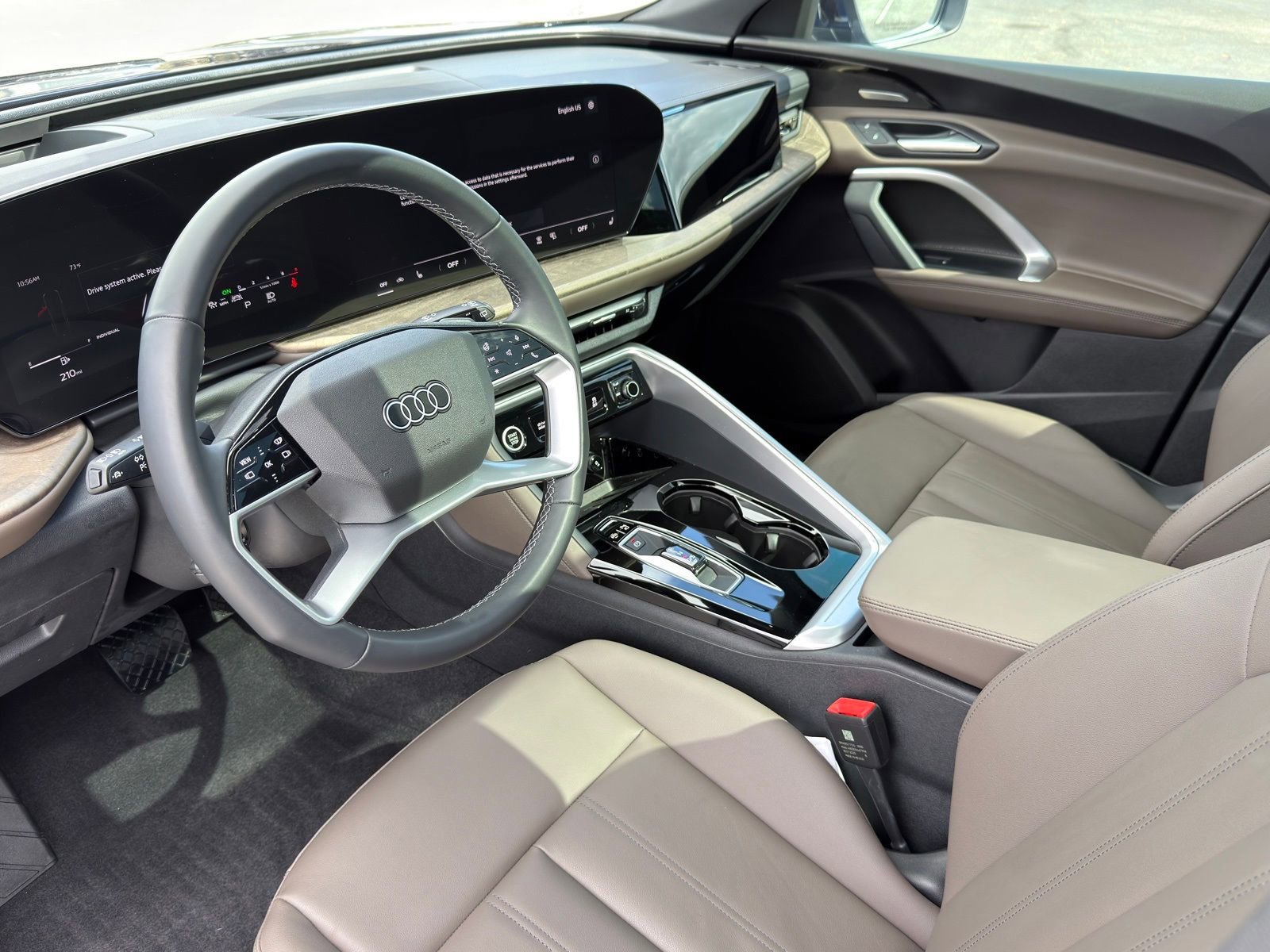 Certified 2025 Audi Q5 Premium Plus w/ Premium Plus image 10