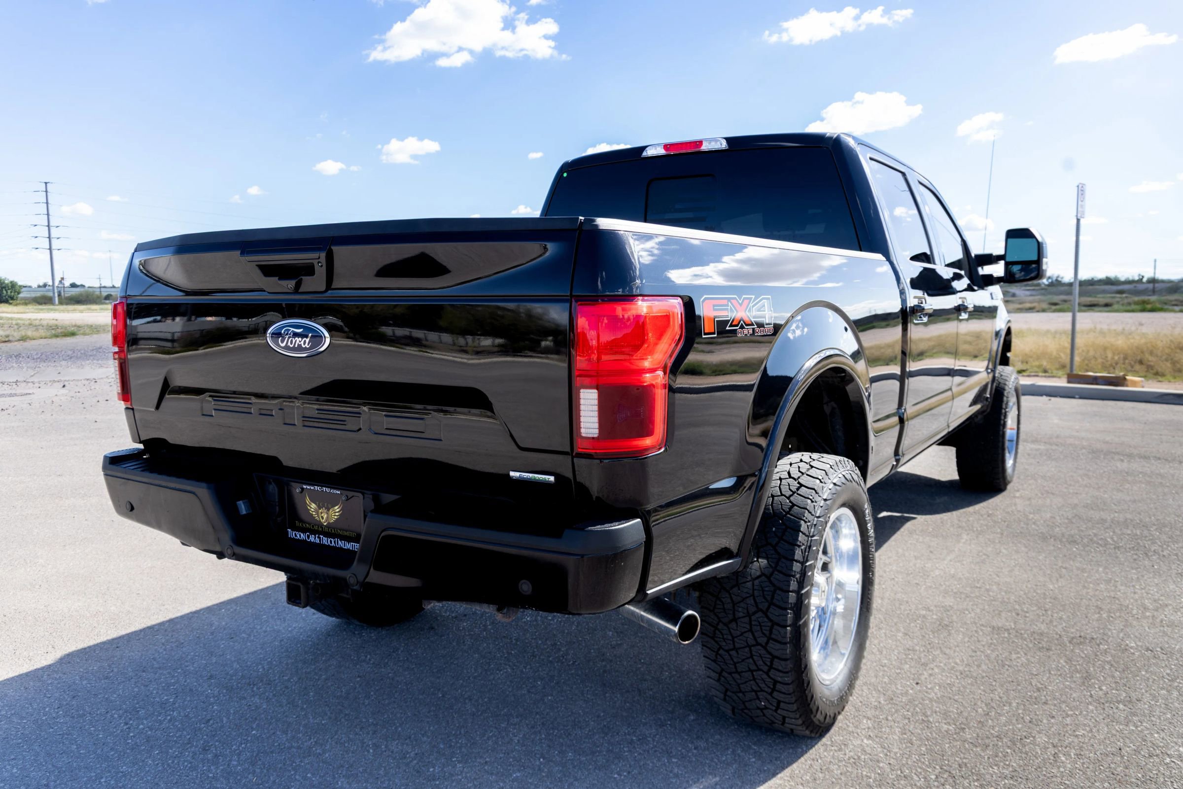 Used 2020 Ford F150 Lariat w/ Equipment Group 502A Luxury image 6