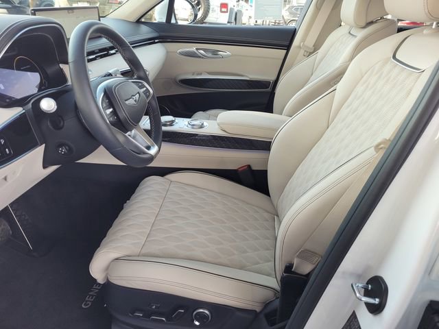 Used 2025 Genesis GV70 3.5T Sport w/ Sport Prestige Package image 14