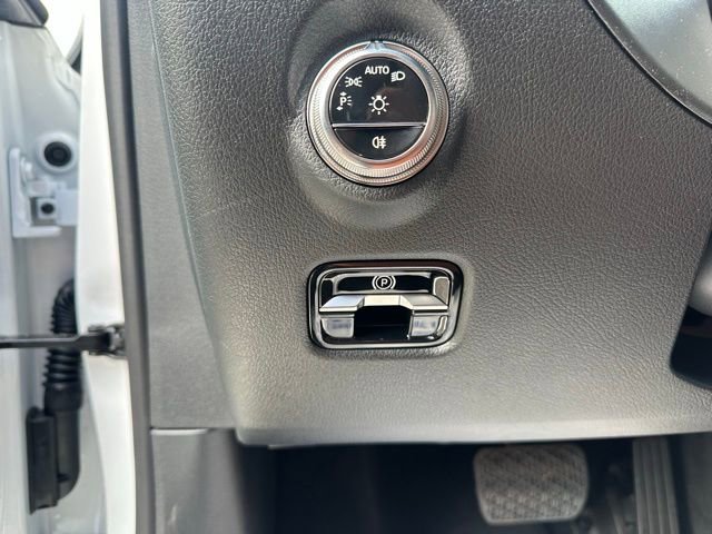 Used 2026 Mercedes-Benz C 300 4MATIC Sedan image 15