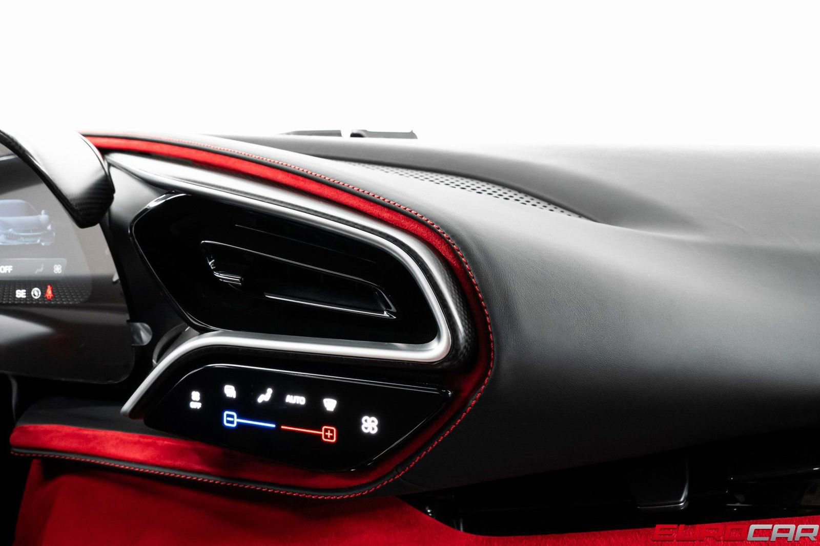 Used 2023 Ferrari 296 GTB image 30