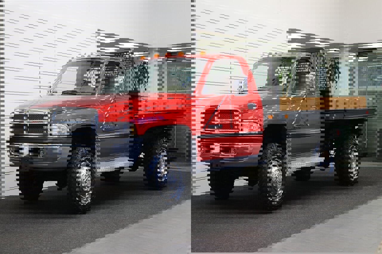 Used 1995 Dodge Ram 3500 Truck 4x4 Regular Cab image 3