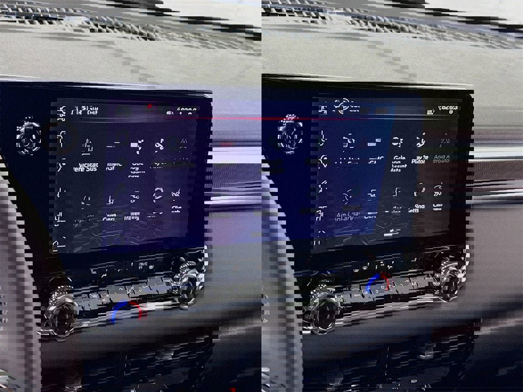 New 2026 GMC Canyon Elevation w/ Convenience Package image 10