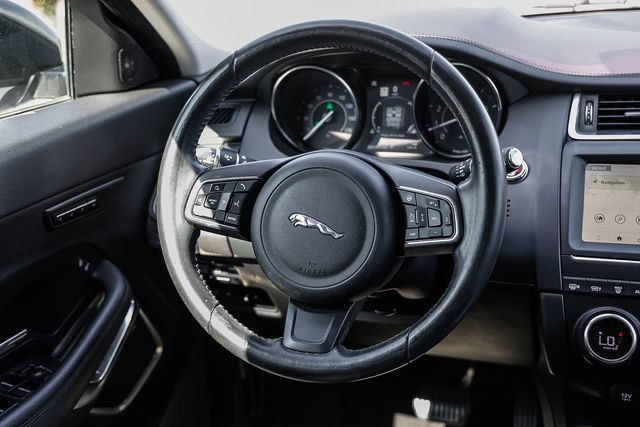 Used 2018 Jaguar E-PACE SE AWD/4WD image 14