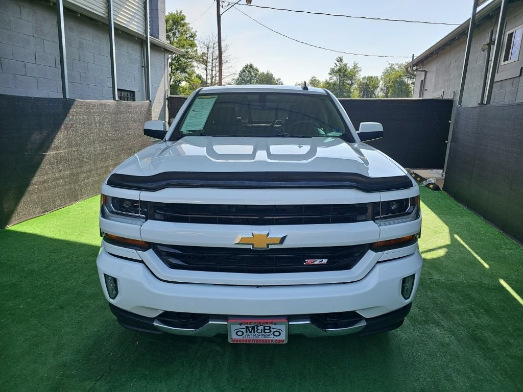 Used 2017 Chevrolet Silverado 1500 LT w/ True North Edition AWD/4WD image 9