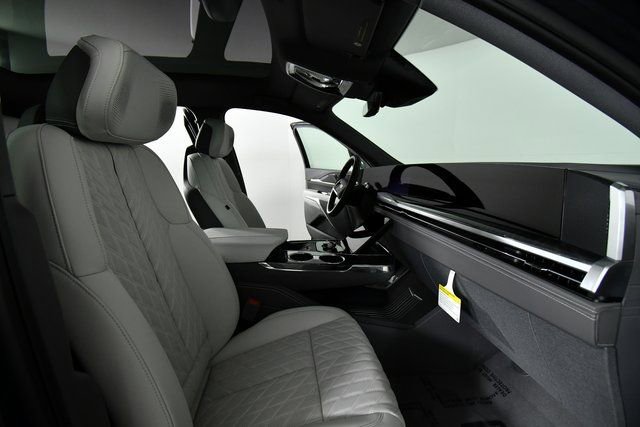 New 2025 Cadillac Escalade IQ Sport 1 w/ LPO, ONYX Package AWD/4WD image 14