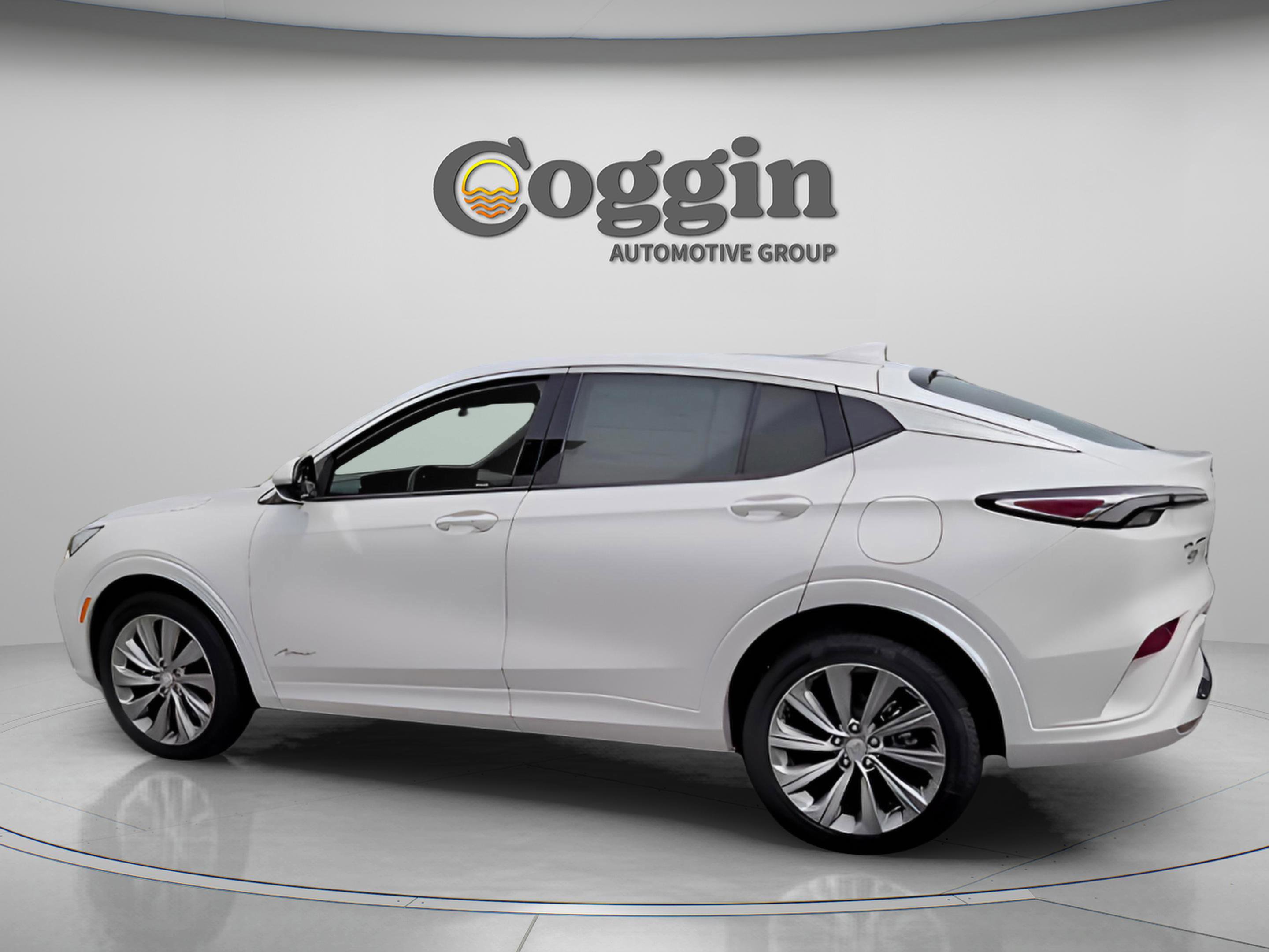 New 2025 Buick Envista Avenir image 2