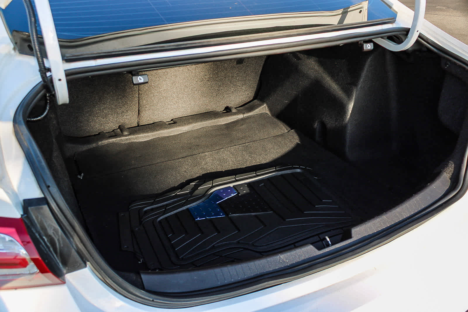 Used 2019 Chevrolet Malibu LT image 25