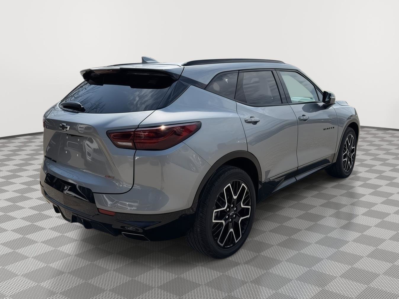 Used 2023 Chevrolet Blazer RS w/ Driver Confidence II Package image 7