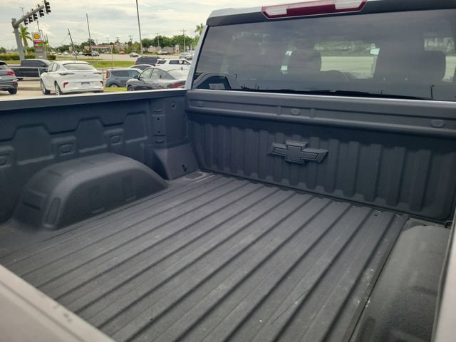 Used 2024 Chevrolet Silverado 1500 RST AWD/4WD image 7