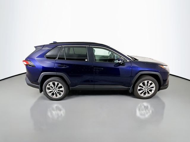 Used 2025 Toyota RAV4 XLE Premium w/ Weather Package image 8