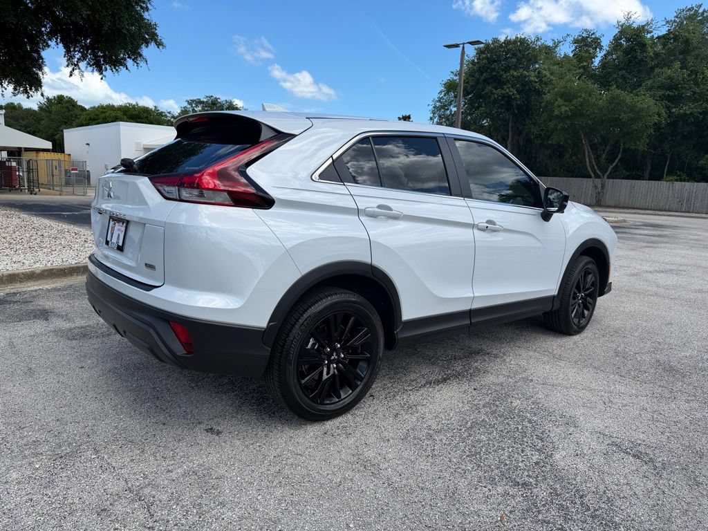 Used 2025 Mitsubishi Eclipse Cross LE AWD/4WD image 9
