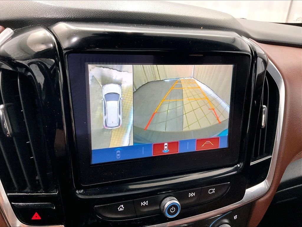 Used 2018 Chevrolet Traverse High Country AWD/4WD image 20
