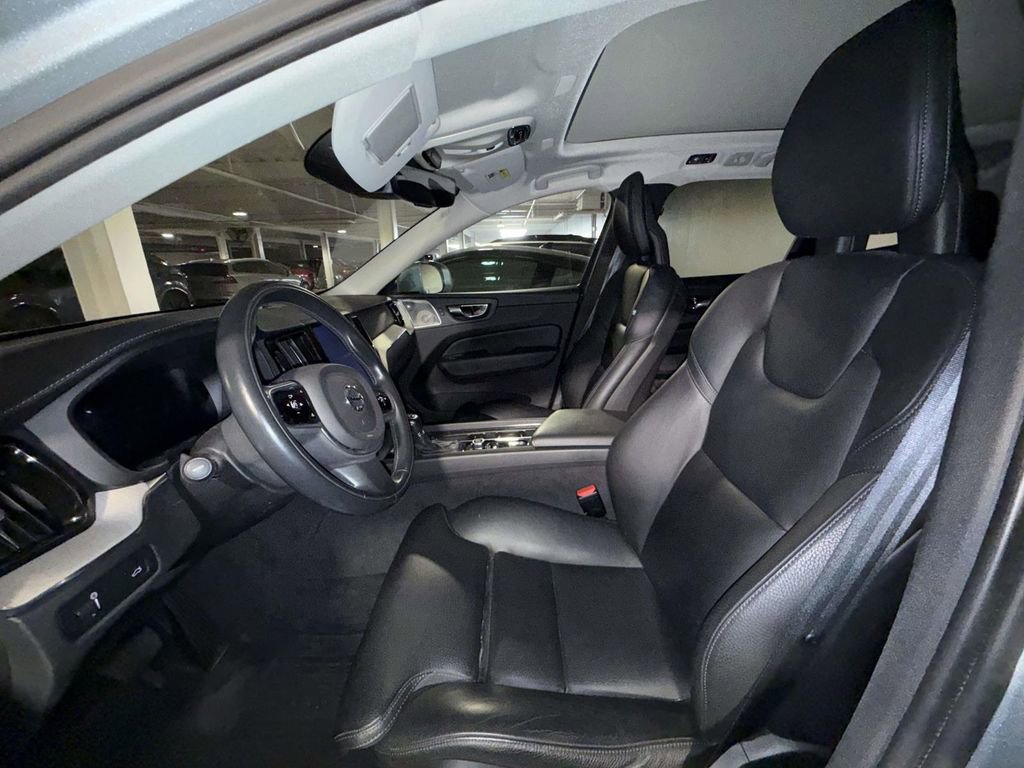 Used 2018 Volvo XC60 T6 Inscription w/ Convenience Package AWD/4WD image 6