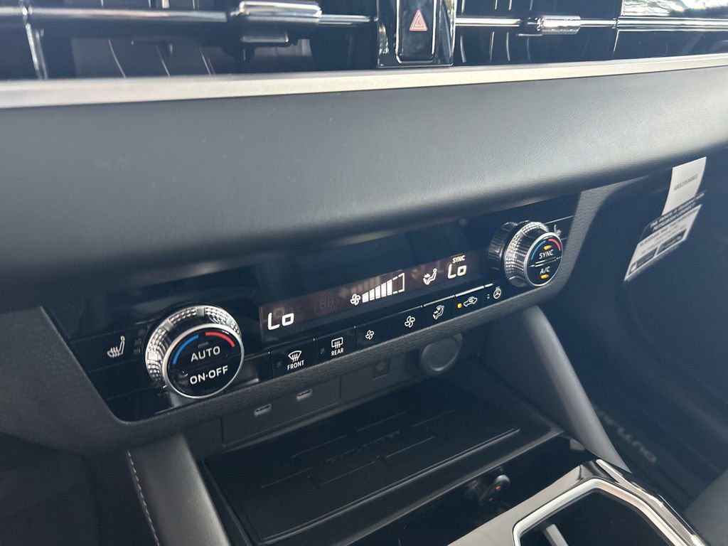 New 2026 Mitsubishi Outlander SE image 46