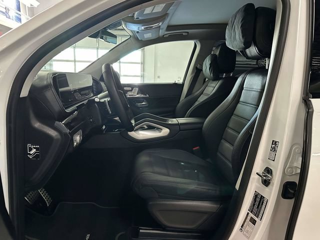 Certified 2025 Mercedes-Benz GLS 580 4MATIC image 18