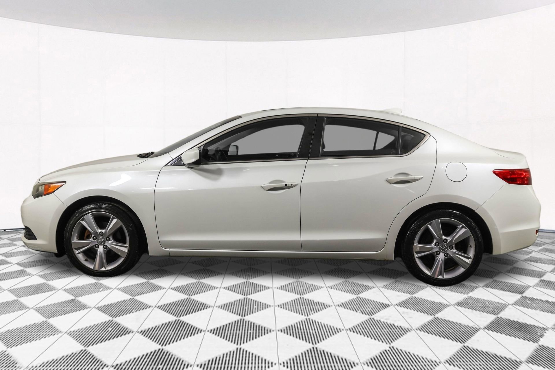 Used 2015 Acura ILX image 21