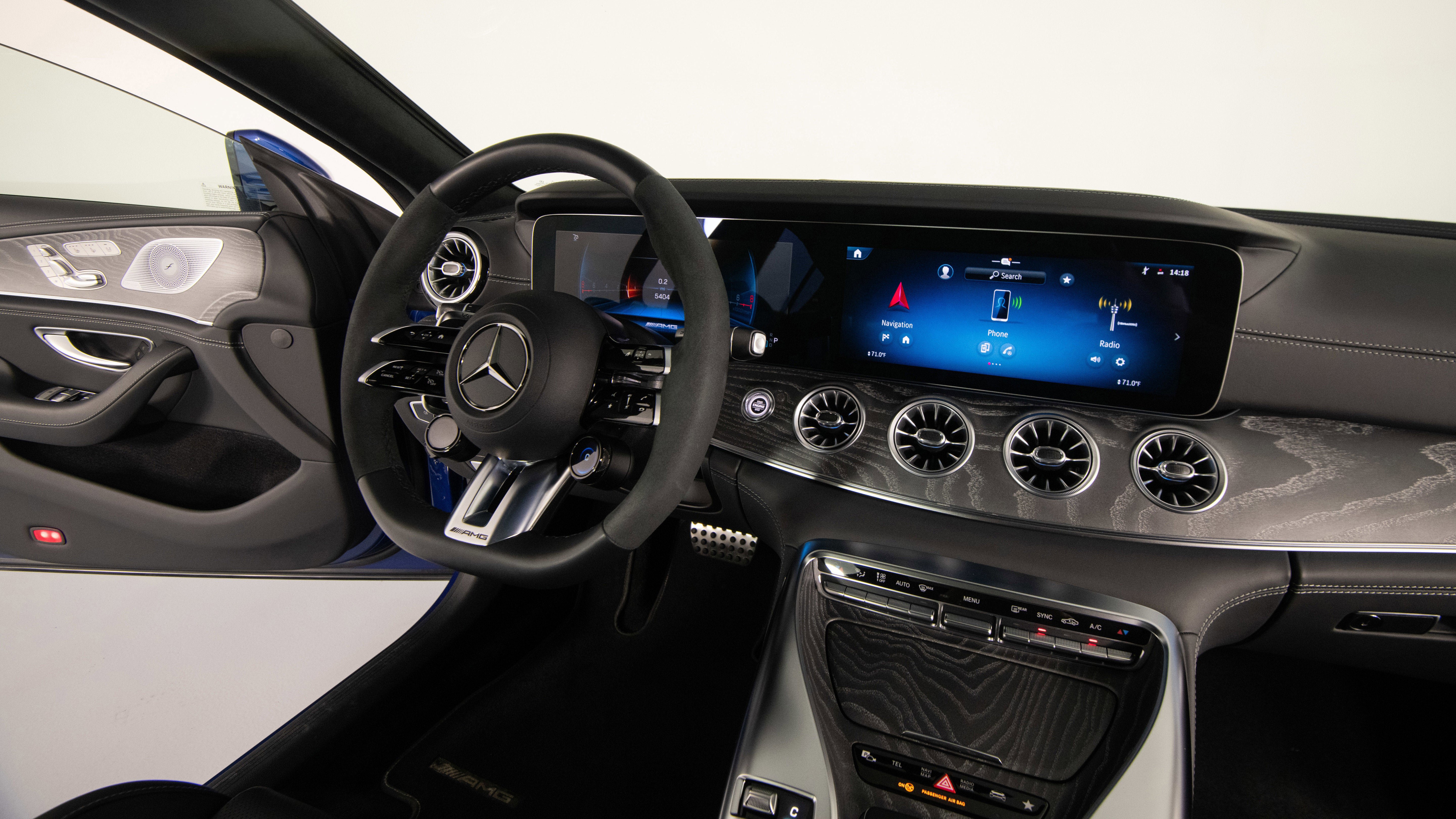 Used 2024 Mercedes-Benz AMG GT 43 image 33