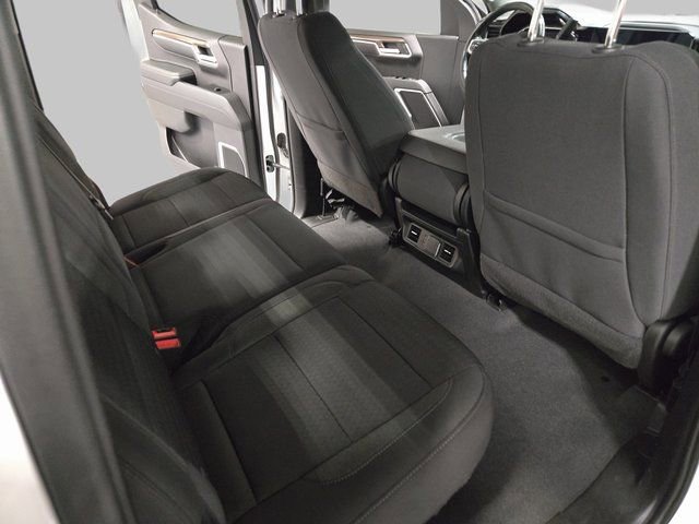 Used 2023 Chevrolet Silverado 1500 LT image 12