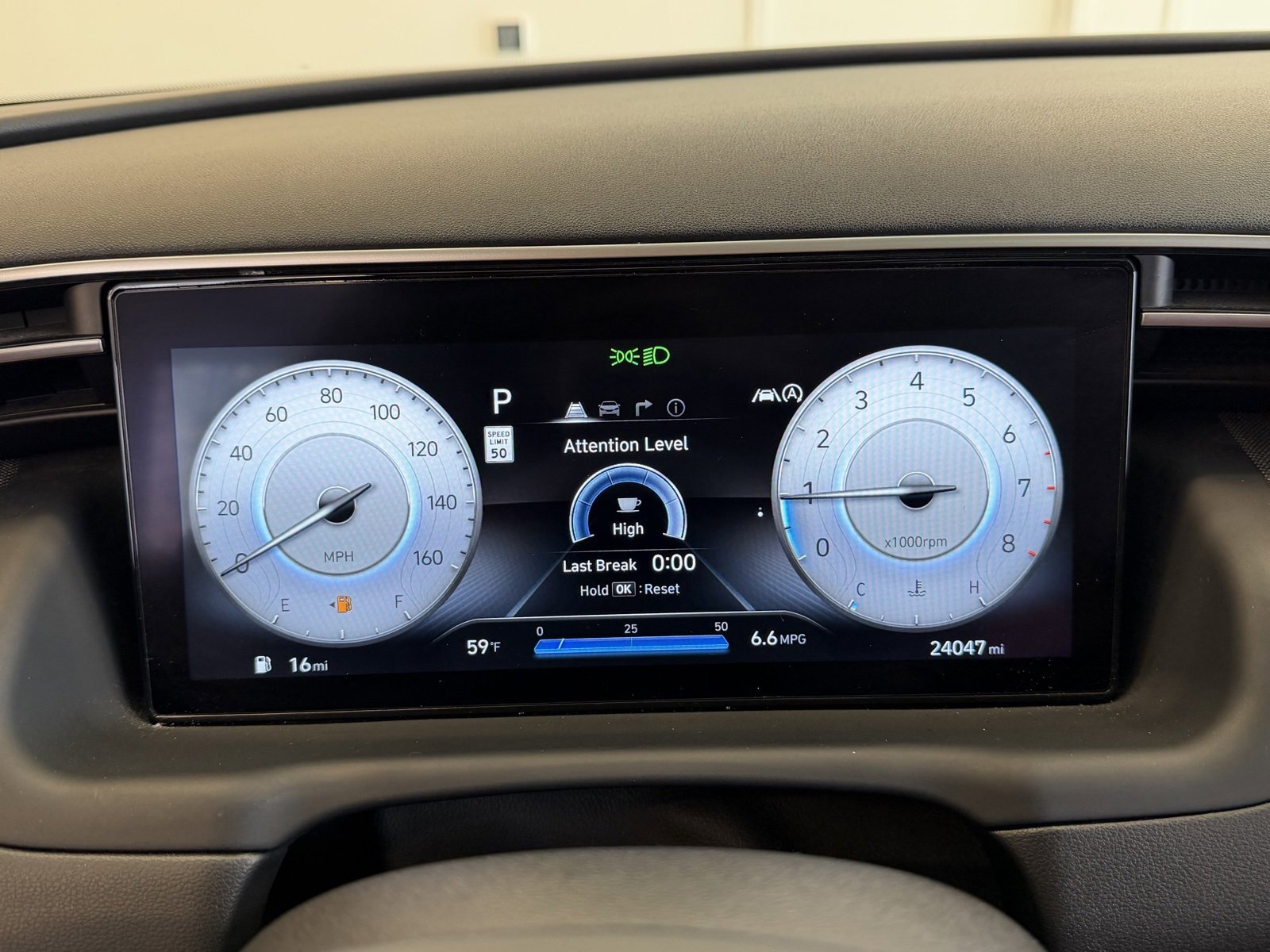 Used 2023 Hyundai Tucson Limited w/ Cargo Package image 11