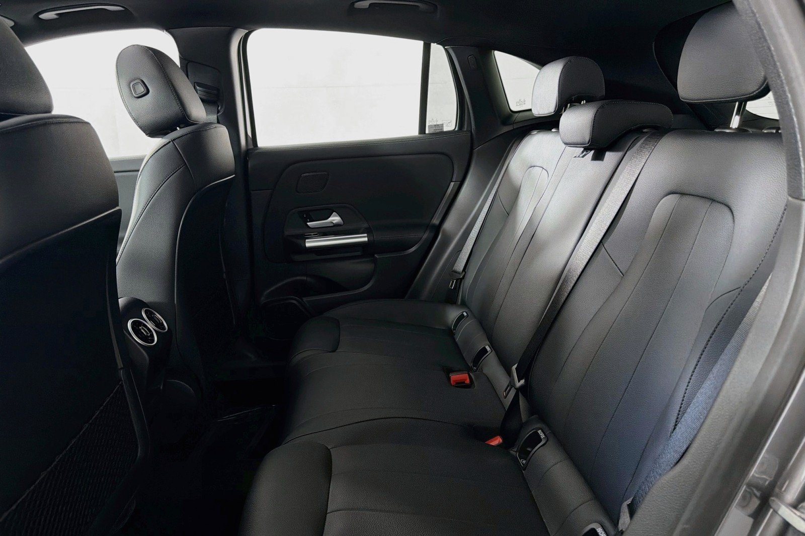 New 2026 Mercedes-Benz GLA 250 image 7