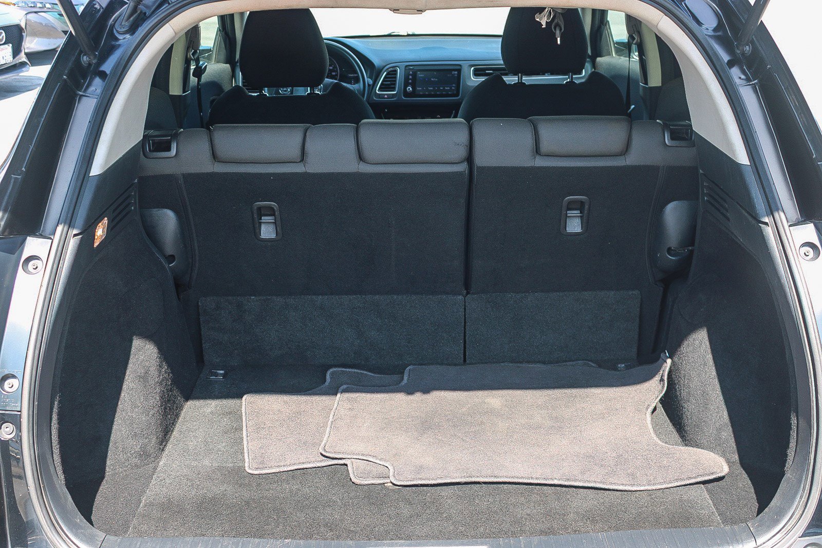 Used 2021 Honda HR-V EX image 26