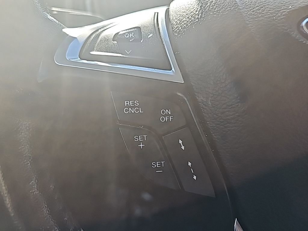 Used 2013 Ford Fusion Titanium w/ Titanium Driver Assist Pkg image 23