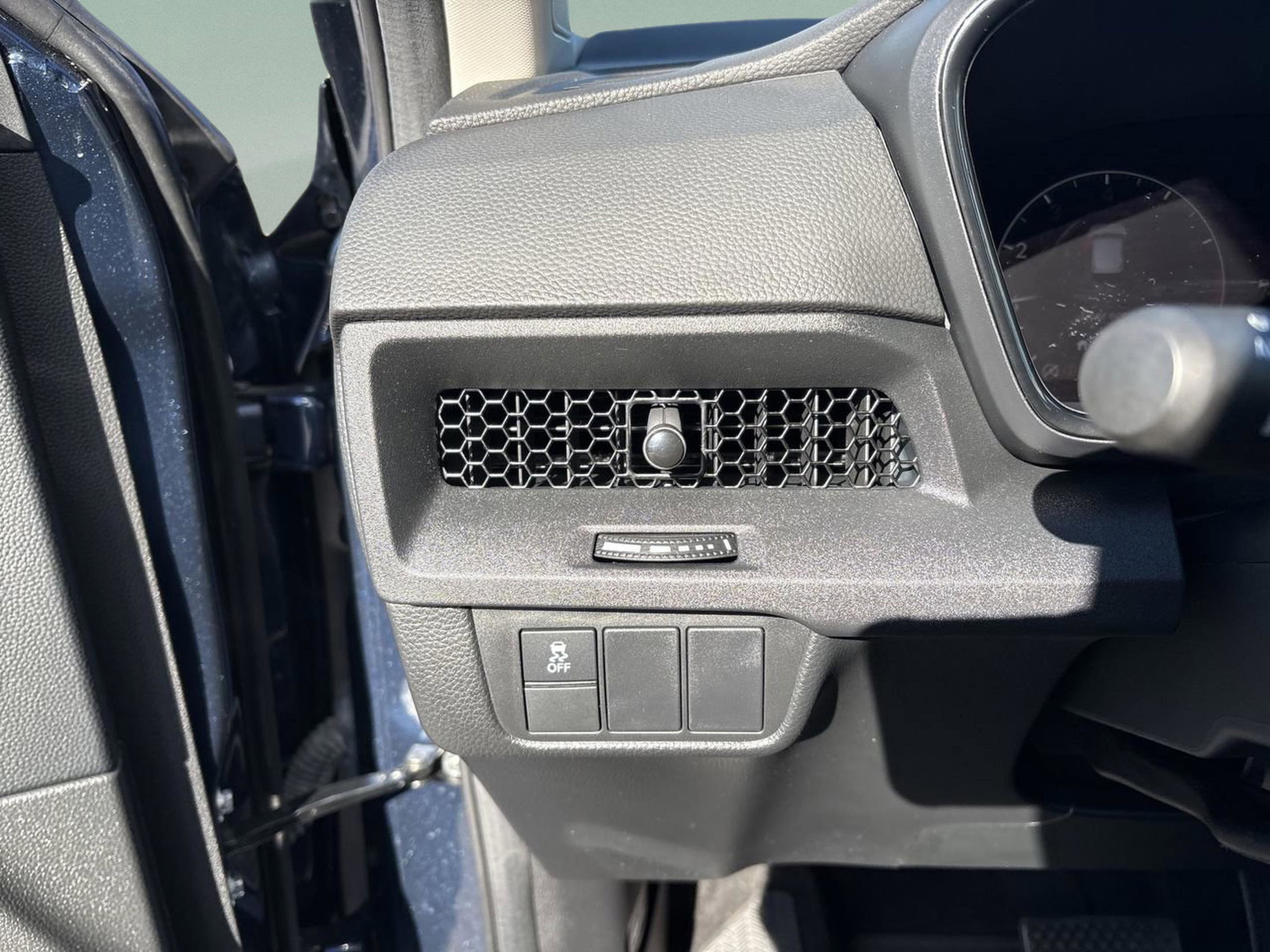 Used 2024 Honda CR-V EX image 15