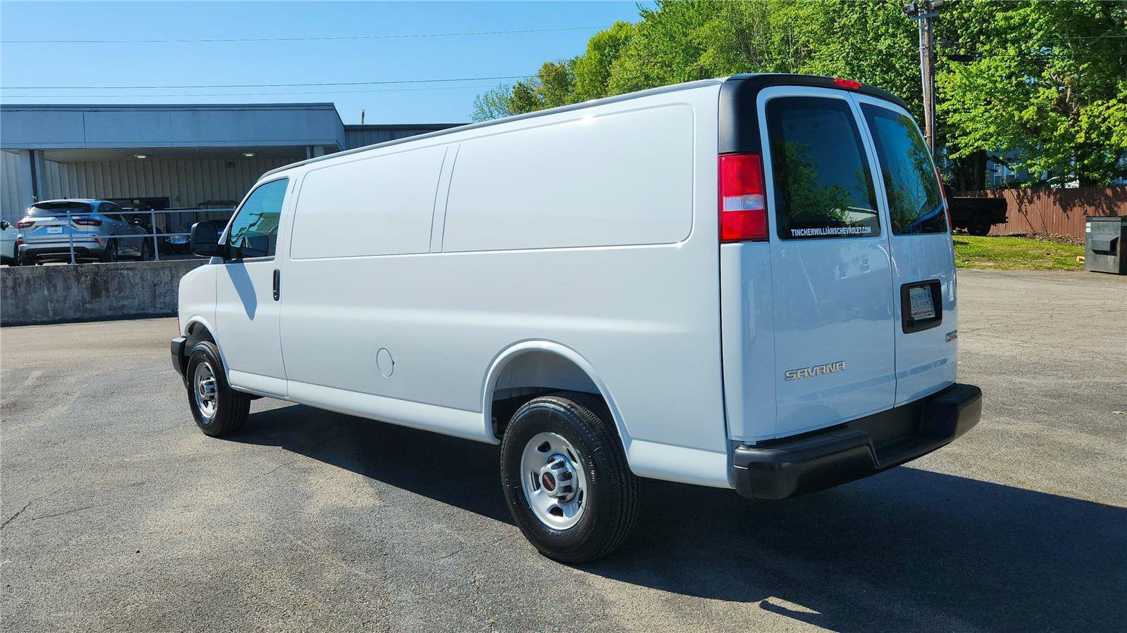 New 2026 GMC Savana 2500 Extended RWD image 3