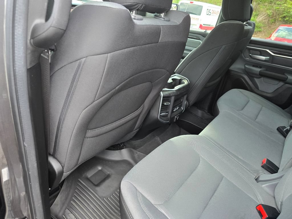 Used 2022 RAM 1500 Big Horn AWD/4WD image 25